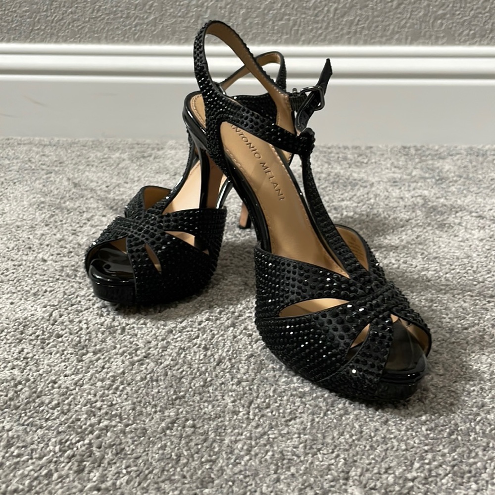 Sparkly Black Pumps